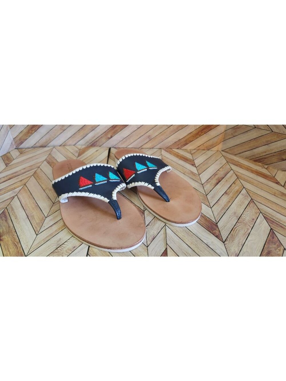Women Jack Rogers Embroidered Sailboat Boat Navy Blue Flip Flop Sandal Size 7.5